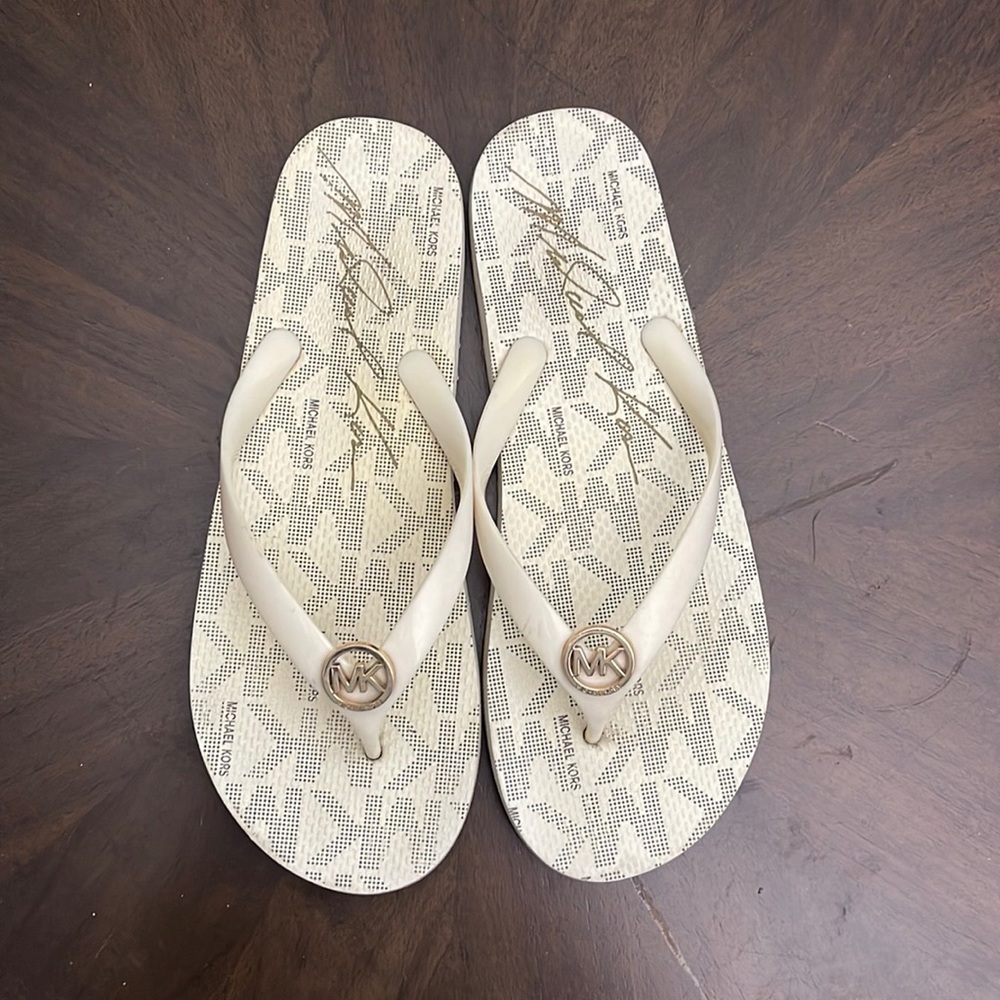 Michael Kors flip flops